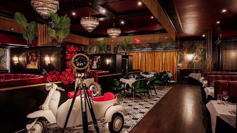 La Stella Italian Steakhouse and Music Lounge