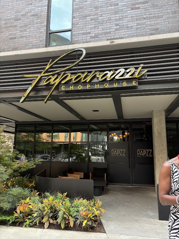 Paparazzi Chophouse
