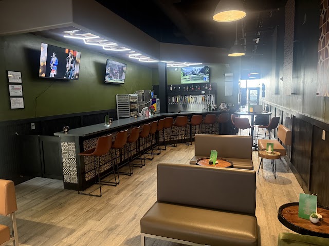 Element Cocktail Lounge