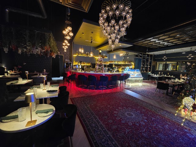 Nice Mezze Cocktail Bar