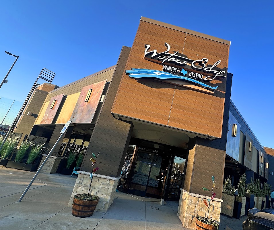 Waters Edge Winery & Bistro Dallas