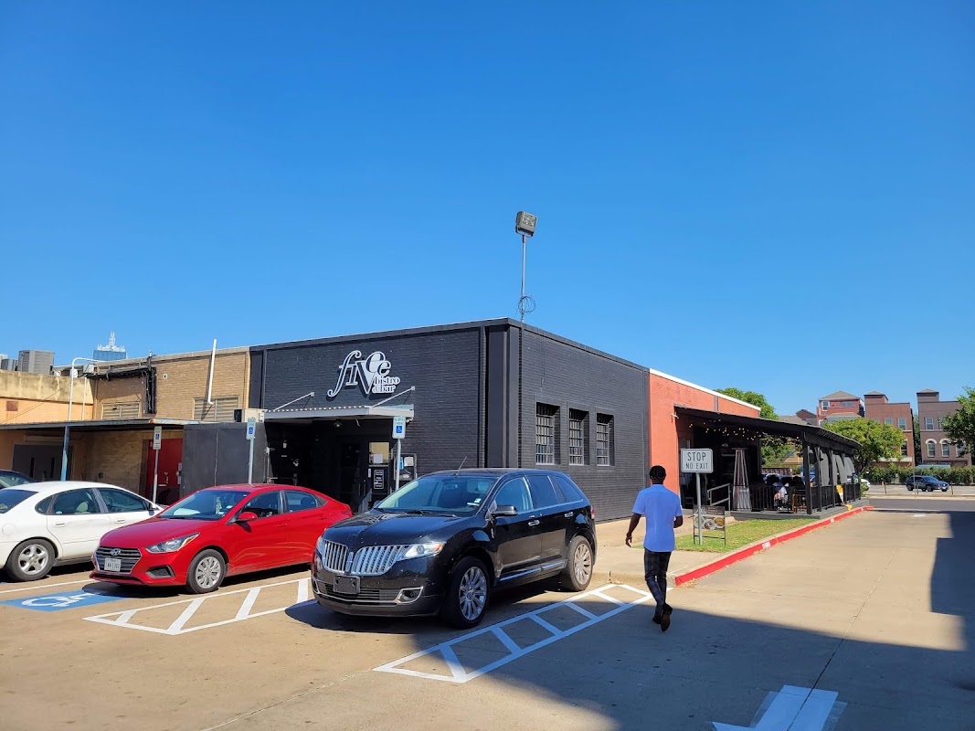 ONEE Social Restaurant (formally Fivee Bistro)