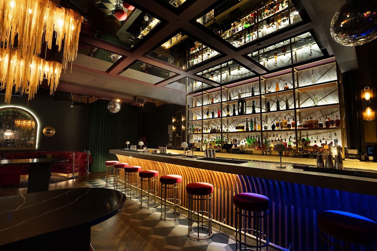 PM Lounge
