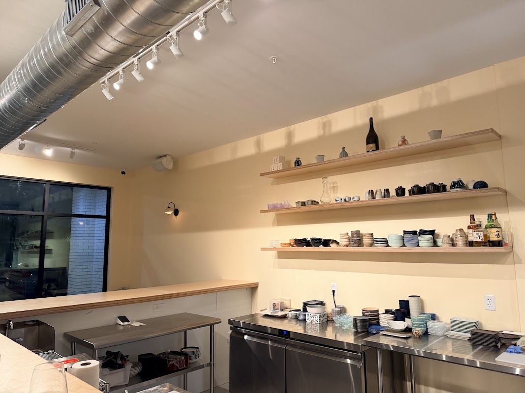 Hiro’s Kitchen - Sushi & Sake -